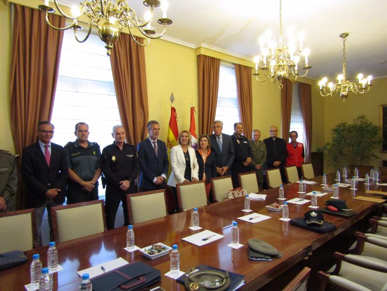 Salgueiro y Rivas presiden la Junta Local de Seguridad en el marco de la colaboración entre las Fuerzas y Cuerpos de Seguridad del Estado, Policía Nacional y Guardia Civil, y la Policía Local