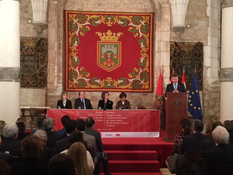 S.M. La Reina Doña Sofía preside en Burgos el acto de entrega de los Premios ‘Hispania Nostra’ y UNIÓN EUROPEA DE PATRIMONIO CULTURAL/  ‘Europa Nostra’
