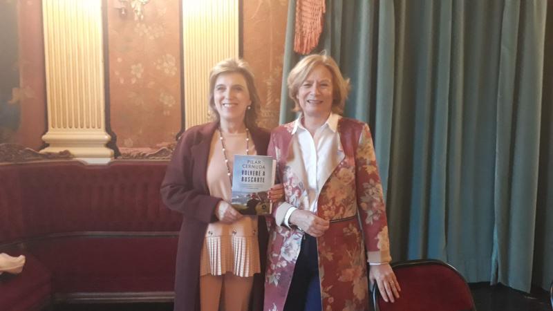 La delegada del Gobierno en Castilla y León presenta en Burgos la primera novela de Pilar Cernuda, ‘Volveré a buscarle’