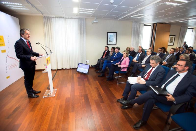 De la Serna anuncia que el corredor de la A-73 entre Burgos y Aguilar de Campoo forma parte del Plan Extraordinario de Inversión en Carreteras (PIC)