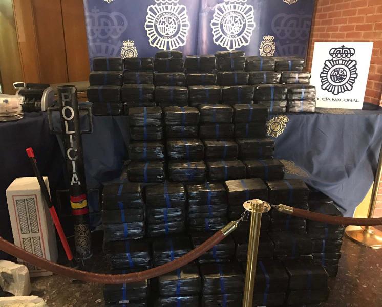 Detenidos 25 individuos e intervenida más de media tonelada de cocaína oculta en el interior de falsos ladrillos refractarios