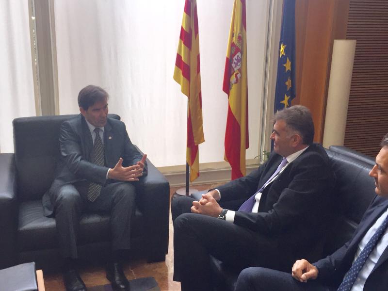El subdelegat del Govern a Girona rep el nou cònsol general de Romania a Barcelona 