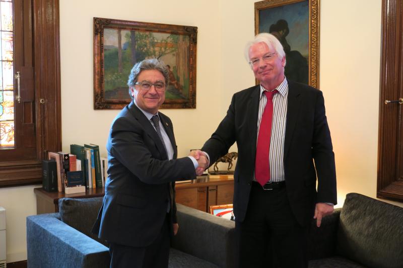 El delegado del Gobierno se reúne con el cónsul general de la República Federal de Alemania en Barcelona