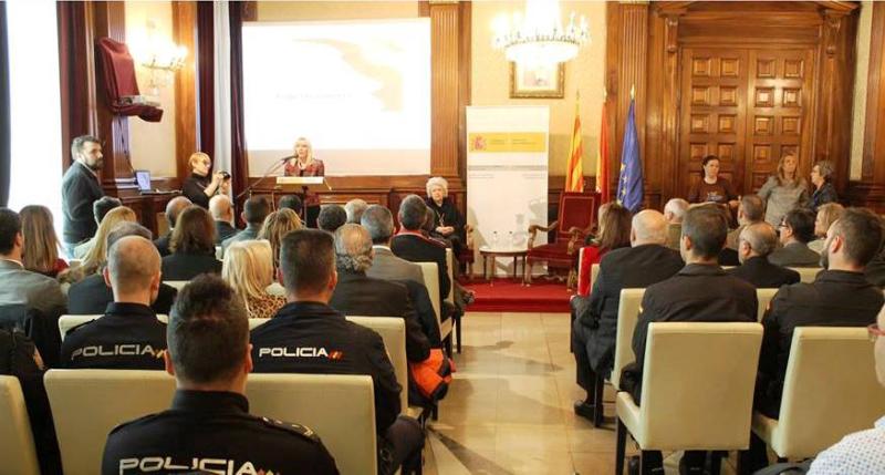 La subdelegada del Gobierno en Lleida preside el acto conmemorativo del 39 aniversario de la Constitución