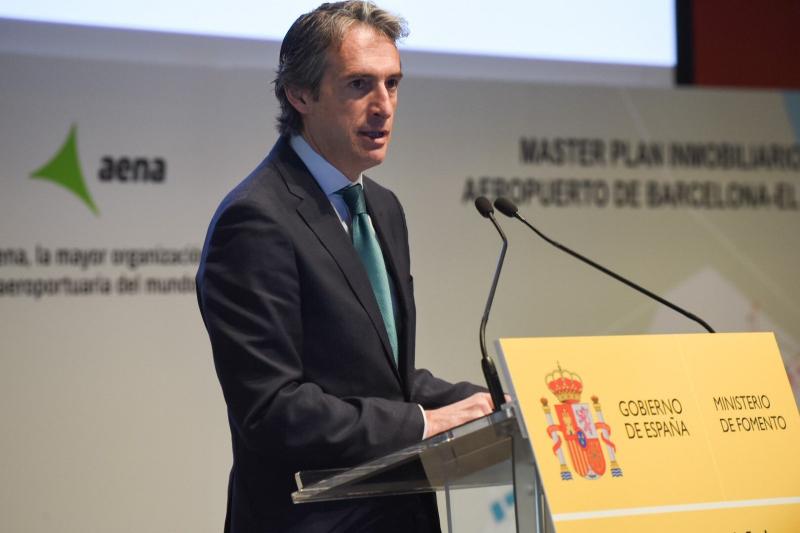 Fomento impulsa un plan inmobiliario para el aeropuerto de El Prat con 1.264 millones inversión