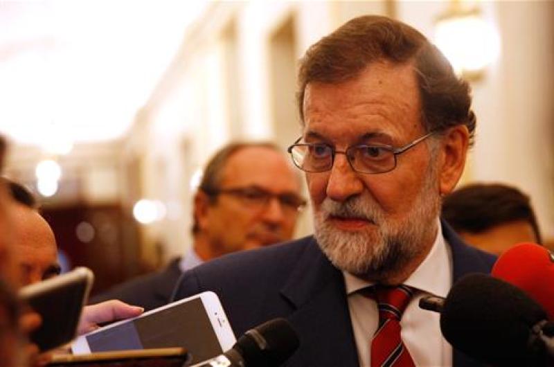 Rajoy asegura que formar gobierno en Cataluña supone "abrir una etapa de diálogo" 
