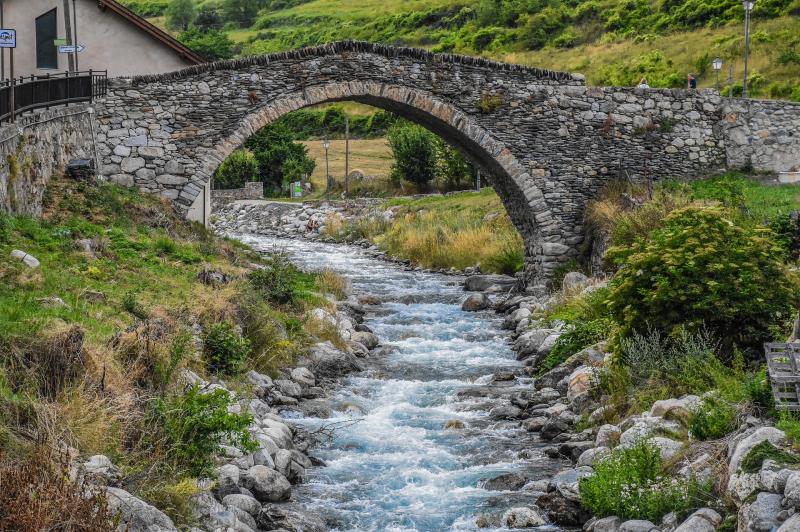 El Gobierno destina 5’5 millones de euros para que la Val d’Aran y Torroella de Montgrí y l’Estartit desarrollen planes de sostenibilidad turística 
