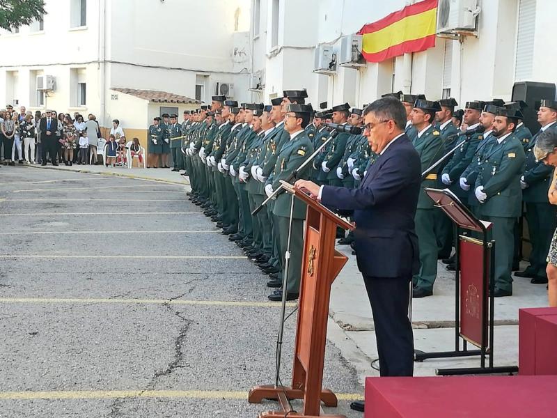 Juan Carlos Fulgencio, presidiendo los actos del Día de la Virgen del Pilar, Patrona de la Guardia Civil junto con el General Jefe de la VI Zona de Levante, José Hermida