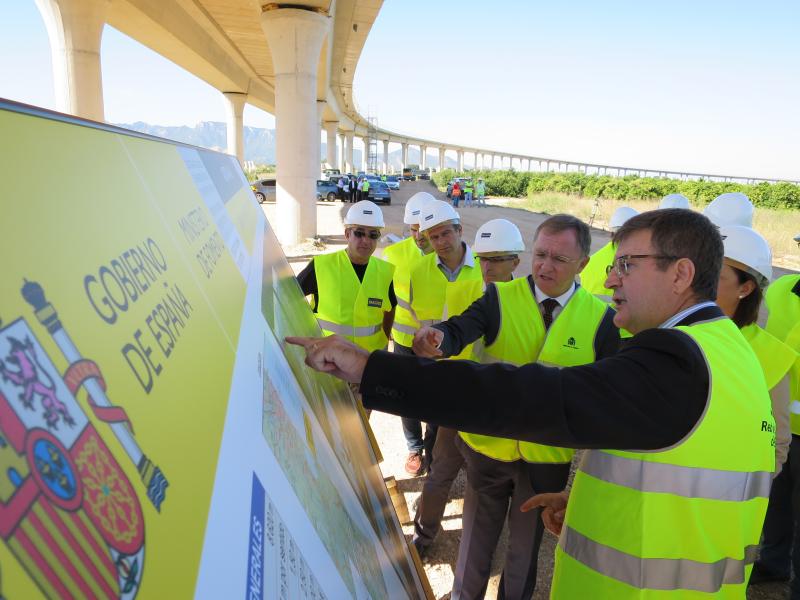 Moragues anuncia la formalización del contrato de adjudicación de las obras de construcción del paso inferior que conectará la A-3 con la V-30 en Xirivella