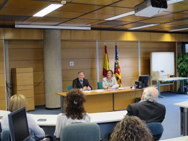 Los empleados públicos de la  dirección provincial del INSS en Valencia obtienen dos premios y una mención honorífica por trabajos para modernizar la Administración Pública 