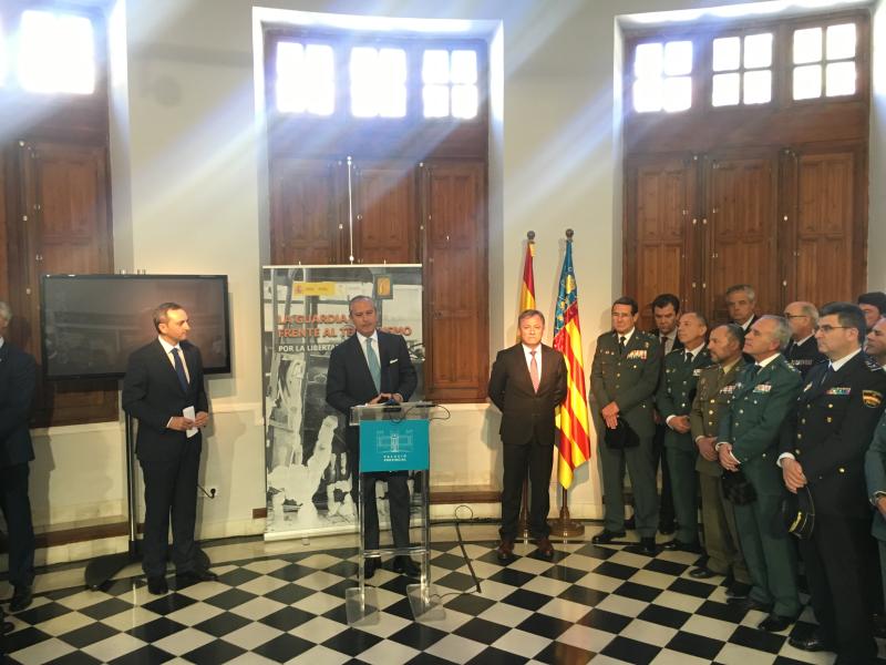 El delegado asiste a la inauguración de la exposición: “La Guardia Civil contra el Terrorismo: por la libertad, por las víctimas”