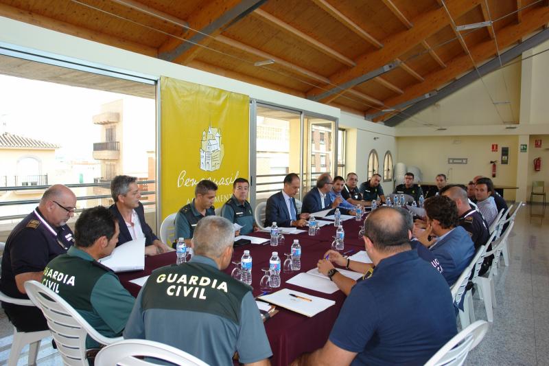 El subdelegado del Gobierno en Valencia preside una reunión de seguridad en el ámbito rural en la comarca del Camp del Turia