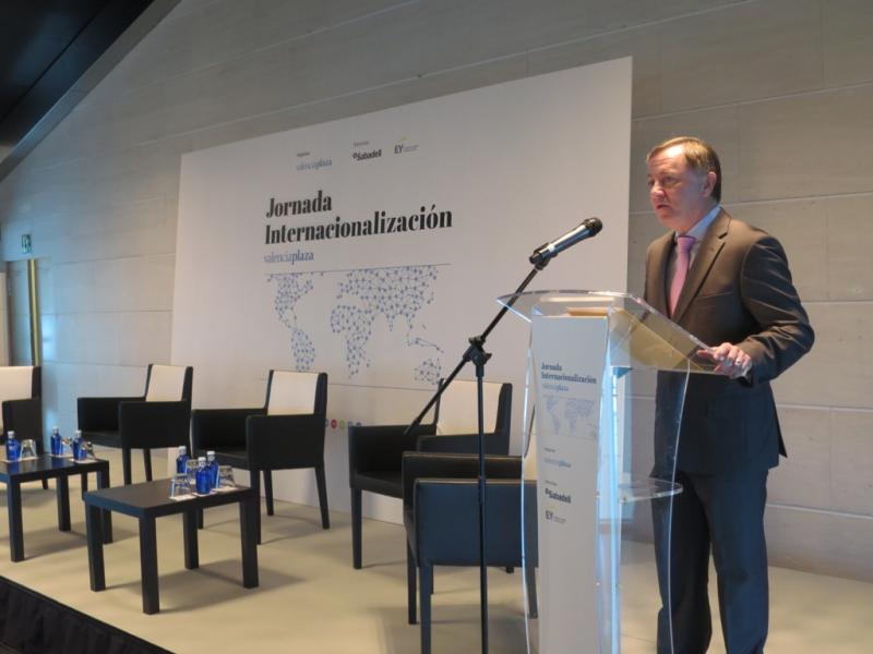 Moragues: “Las administraciones públicas debemos atraer las inversiones y facilitar la internacionalización empresarial”