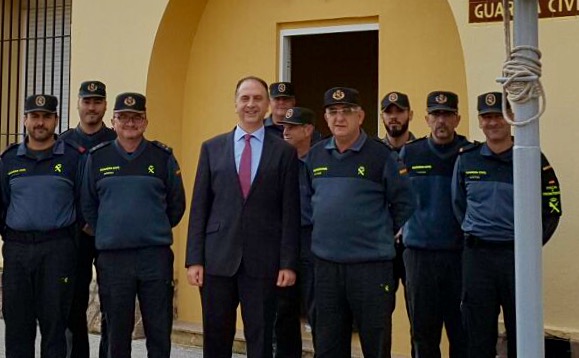 El subdelegado del Gobierno en Valencia visita los cuarteles de la Guardia Civil de Sagunto y Puçol