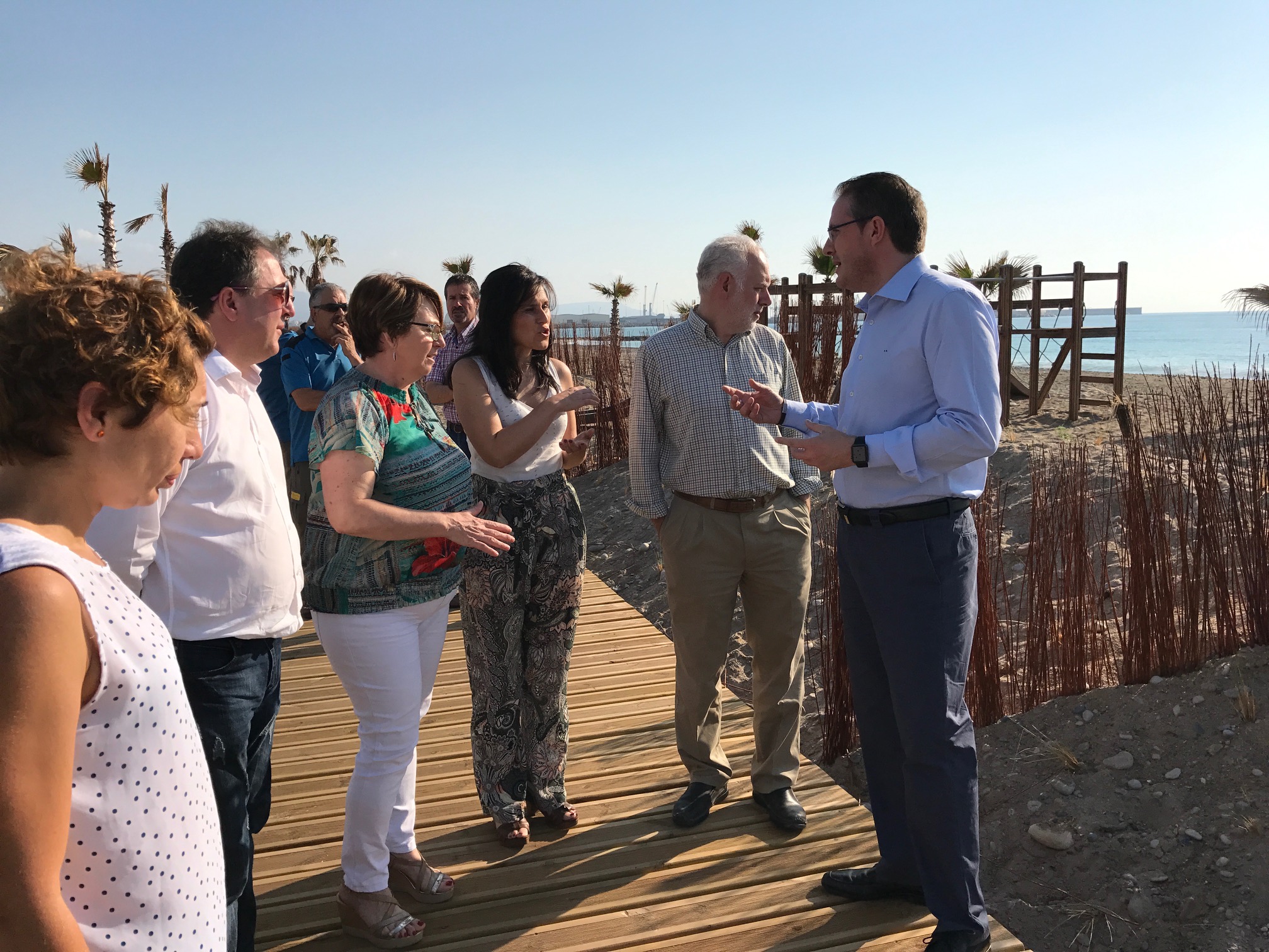 Barelles: “Las obras de regeneración de la playa de Benafeli de Almassora ya están en marcha y estarán culminadas definitivamente en octubre” 