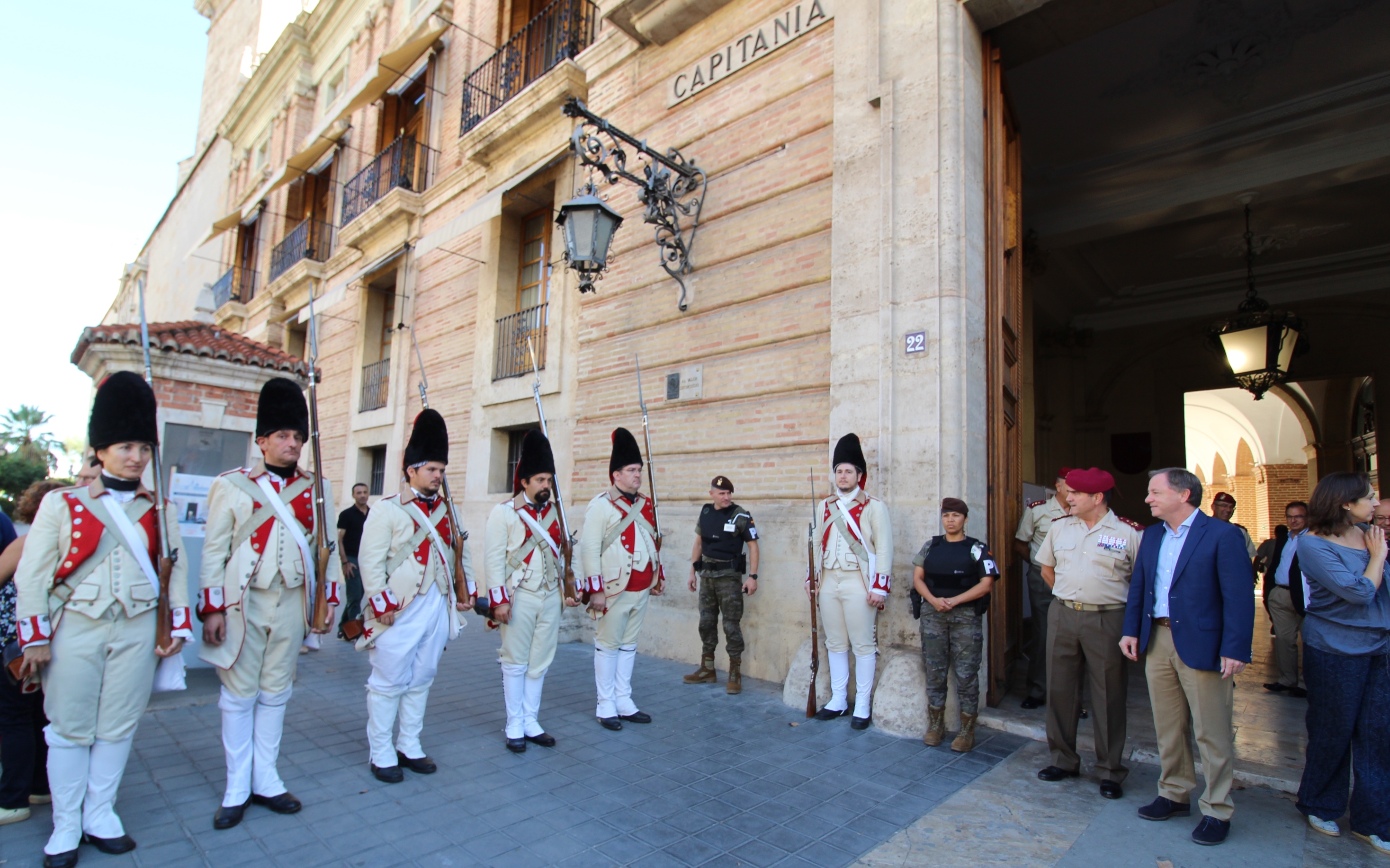El delegado de Gobierno participa en los actos conmemorativos del 175 aniversario de Capitanía General de Valencia