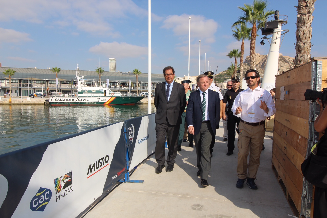 La Volvo Ocean Race 2017-2018 arranca con más de 1.000 efectivos dedicados a velar por la seguridad de este evento que sitúa a Alicante en el foco internacional 