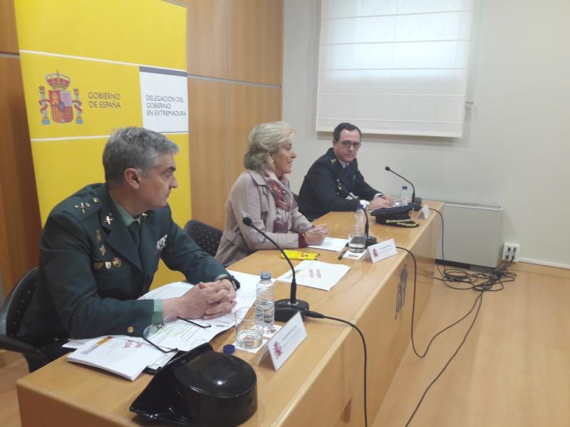Un instante de la reuda de prensa en la que se han dado a conocer los datos de criminalidad en Extremadura