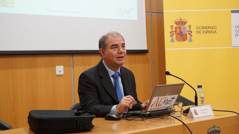 Marcelino Núñez, delegado territorial de la AEMET en Extremadura, presentó el balance climático de la primavera
