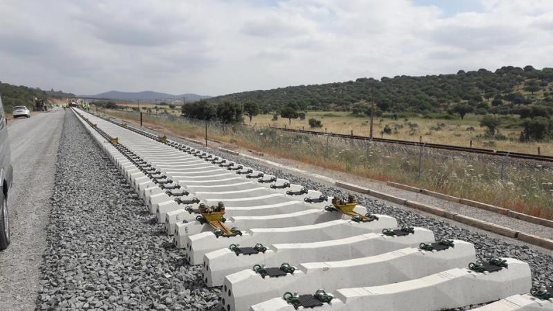 Un nuevo impulso a la renovación de la línea Mérida-Ciudad Real del tren convencional