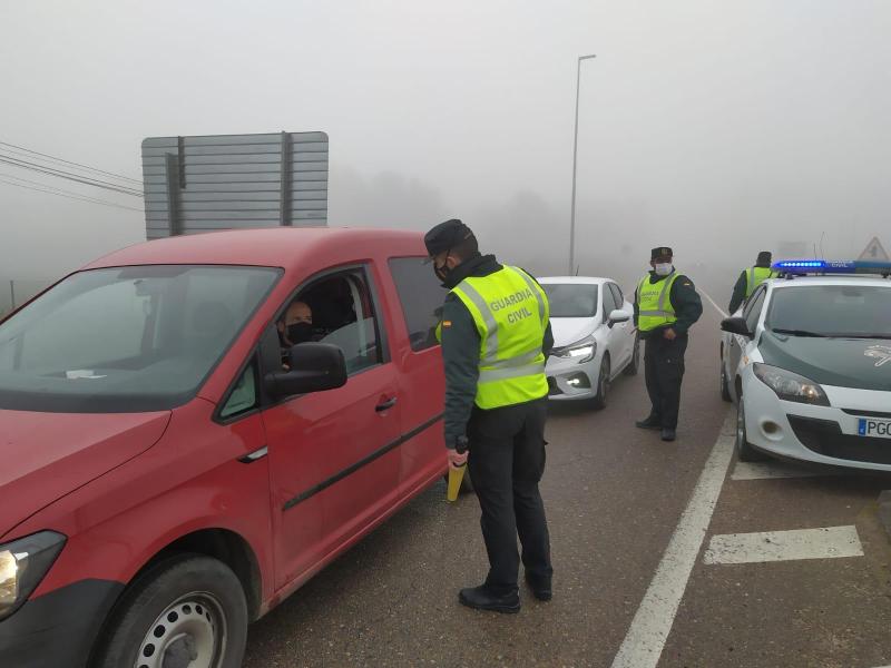 Las Fuerzas y Cuerpos de Seguridad velan desde hoy por el cumplimiento de las nuevas medidas contra el COVID en Extremadura