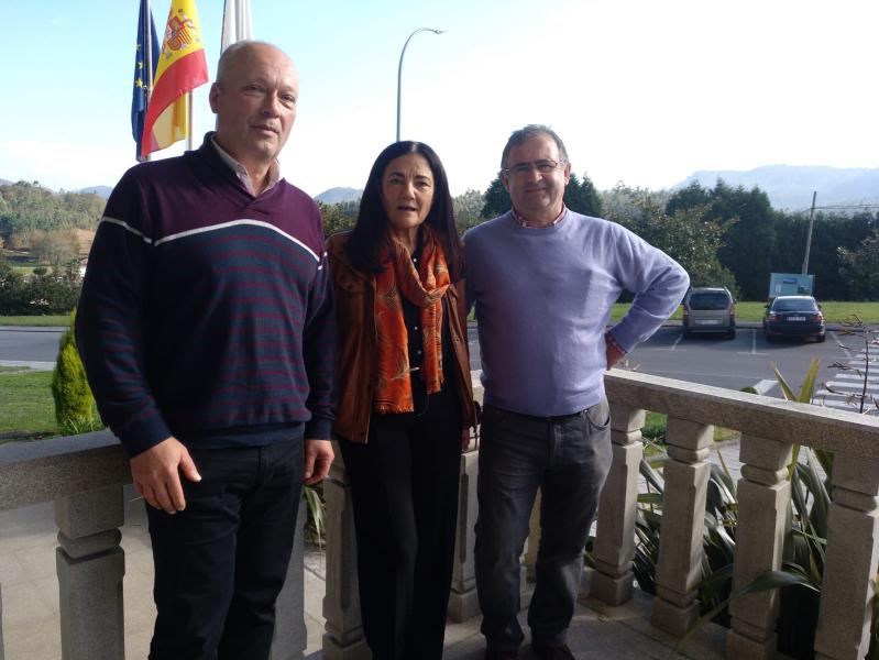 A subdelegada do Goberno en Lugo fará xestións para a inclusión de Alfoz e O Valadouro na sinalización da A-8