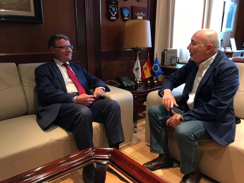 Javier Losada y Jordi Sevilla analizan el compromiso de Red Eléctrica Española de invertir 200 millones de euros en Galicia hasta 2022