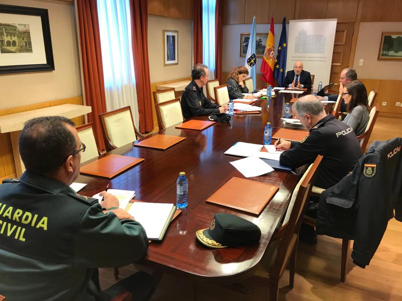 Imagen de la reunión en la Delegación del Gobierno