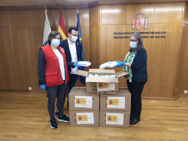 La Subdelegación del Gobierno concluye el reparto de las 344.000 mascarillas a la ciudadanía, concellos y entidades sociales de la provincia de A Coruña 