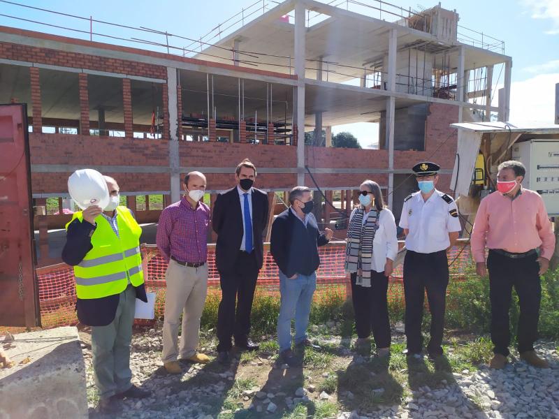 La SIEPSE anuncia para mediados del año próximo la finalización de las obras de la nueva comisaría de Ribeira
