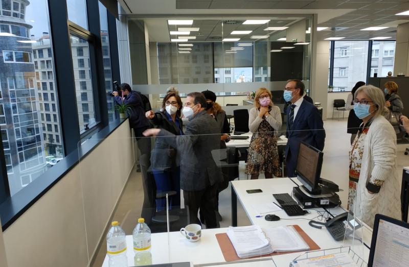 A subdelegada do Goberno visita a nova sede da Tesourería Xeral da Seguridade Social en Vigo