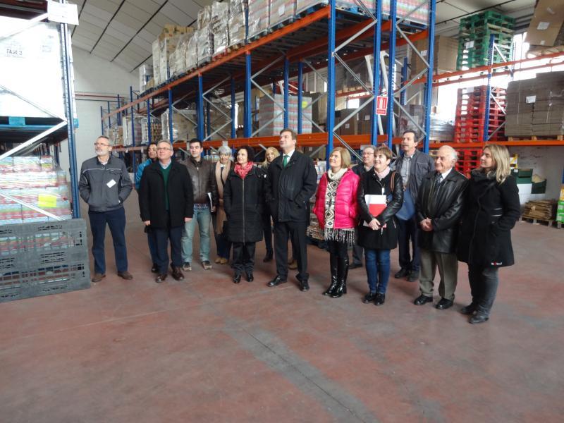 Los miembros de la Comisión han visitado el almacén del Banco de Alimentos de La Rioja.