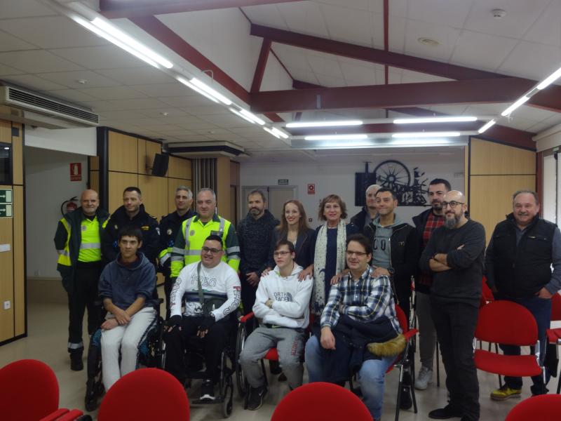 La DGT y el Centro de Recuperación de Personas con Discapacidad Física (CRMF), de Lardero colaboran en una nueva campaña de concienciación sobre las consecuencias de los accidentes de tráfico
