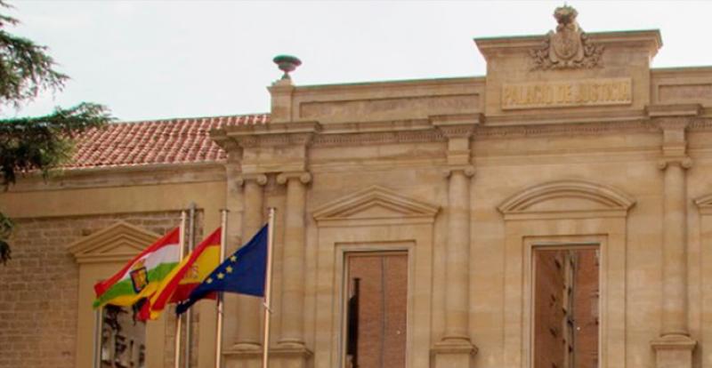 La Sala de lo Contencioso-Administrativo del Tribunal Superior de Justicia de La Rioja asume mayoritariamente el criterio por el que la Delegación del Gobierno en La Rioja prohibió la manifestación convocada para el 22 de febrero por motivos de seguridad ciudadana. 