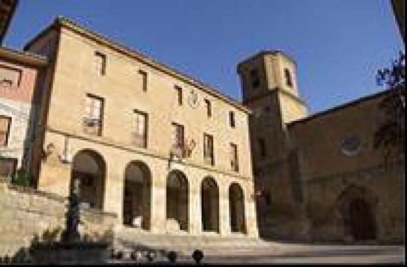 Adjudicado el contrato de obras del nuevo Centro de interpretación del Románico en La Rioja, la restauración de la fachada consistorial y la reforma de la Plaza Ildefonso San Millán en Treviana