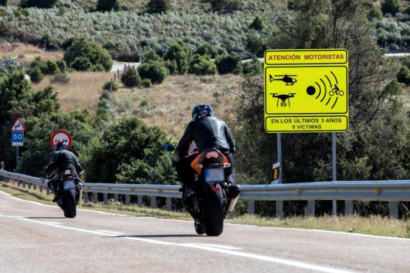 La campaña de la DGT de vigilancia de motocicletas y ciclomotores concluye con 579 controles y 9 denuncias