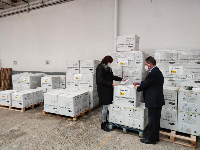 El Gobierno de España distribuye 185.000 mascarillas quirúrgicas en La Rioja para los colectivos vulnerables