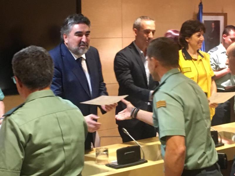 Rodríguez Uribes asiste a la entrega de diplomas de acciones formativas entre SAMUR Protección Civil y Guardia Civil de Madrid