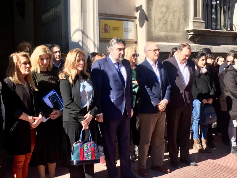 Rodríguez Uribes preside el minuto de silencio por la última víctima de la violencia machista en la Comunidad de Madrid