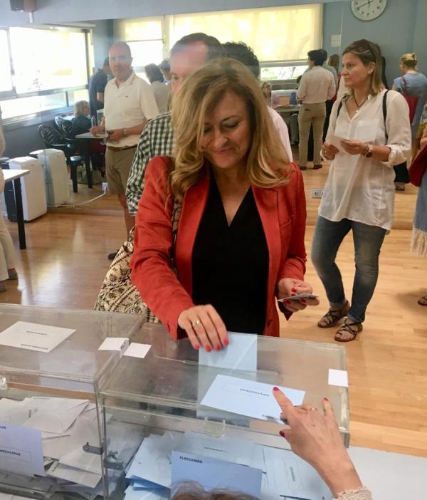 García-Vera ejerce su derecho al voto en Pozuelo de Alarcón