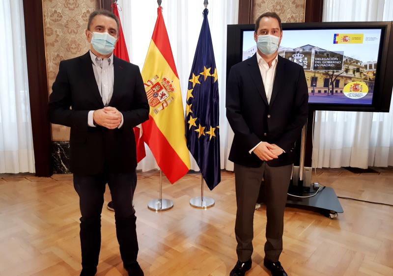 El delegado del Gobierno en Madrid, José Manuel Franco, se ha reunido hoy con el alcalde de Torrejón de Ardoz, Ignacio Vázquez, para analizar los últimos incidentes de bandas juveniles ocurridos en el municipio