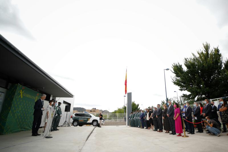 Mercedes González asiste a la inauguración del nuevo Puesto de la Guardia Civil en Villalbilla