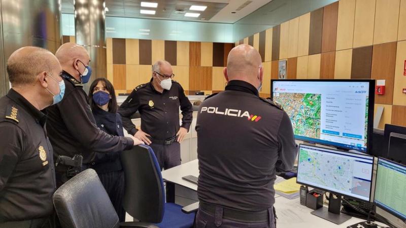 874 policías nacionales integran el dispositivo extraordinario antibotellón durante el puente del Pilar en Madrid