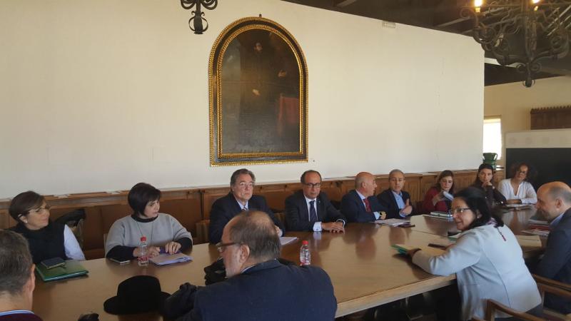 El Delegado del Gobierno participa de la Comision Mixta Ingesa/Universidad de Granada