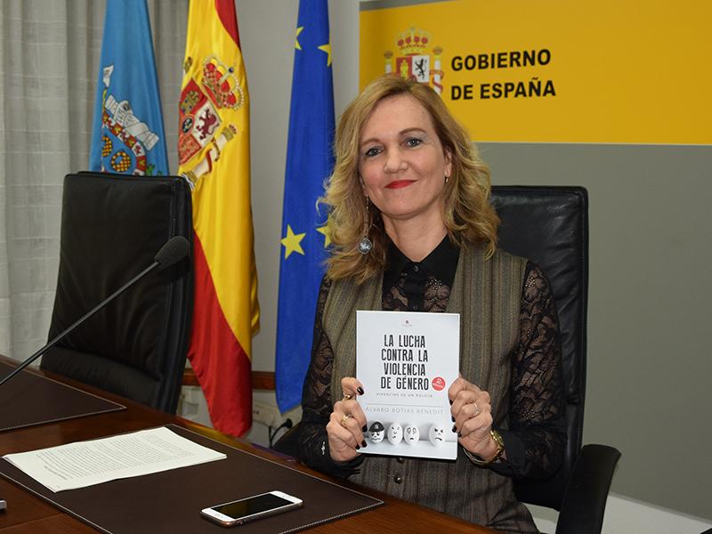 Álvaro Botias presenta en Melilla su libro ‘Lucha contra la violencia de género: vivencias de un policía’    