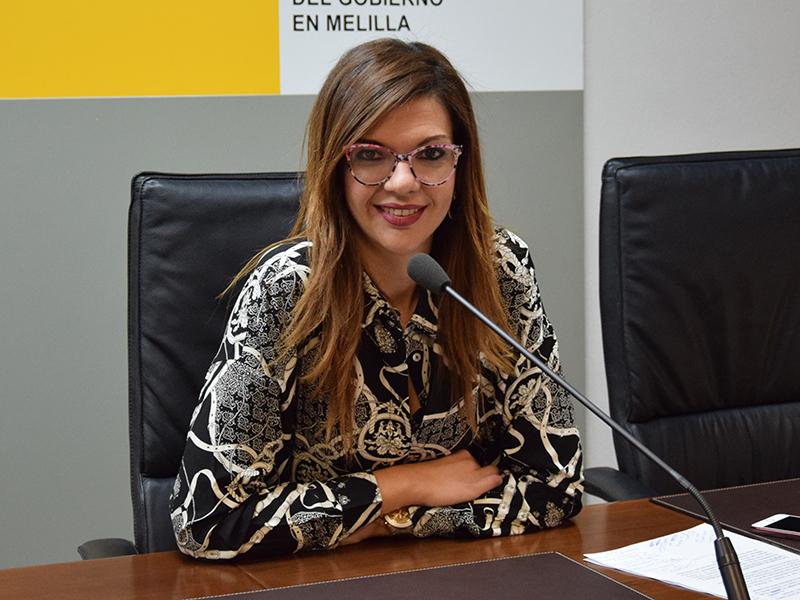 Moh subraya el incremento al menos un 2,25% del sueldo a cerca 10.000 empleados públicos en Melilla 
