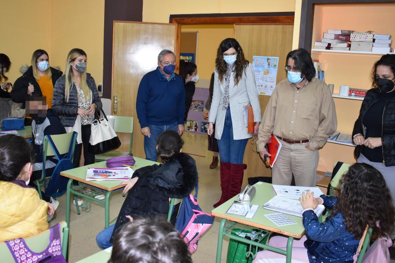 Moh ensalza a los docentes del CEIP ‘Real’ por su enorme labor para hacer el centro seguro durante la pandemia 