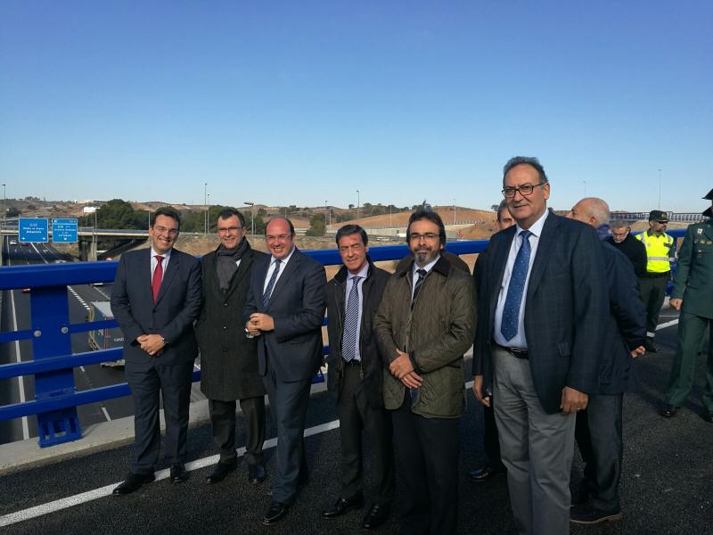 Fomento finaliza las obras de mejora del enlace entre las autovías A-7 y A-30 en Murcia