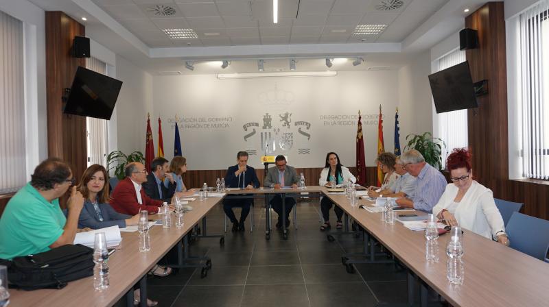 El Programa de Fomento de Empleo Agrario destina cinco millones de euros para la contratación de 1.300 trabajadores   de zonas rurales deprimidas de la Región de Murcia