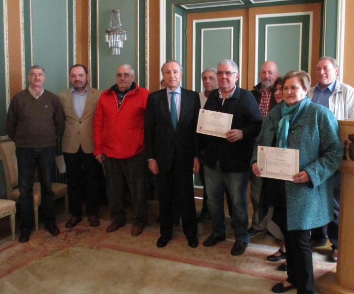 La Subdelegación del Gobierno en Bizkaia reconoce la labor de los voluntarios de la Red Radio Emergencias (REMER) en el territorio